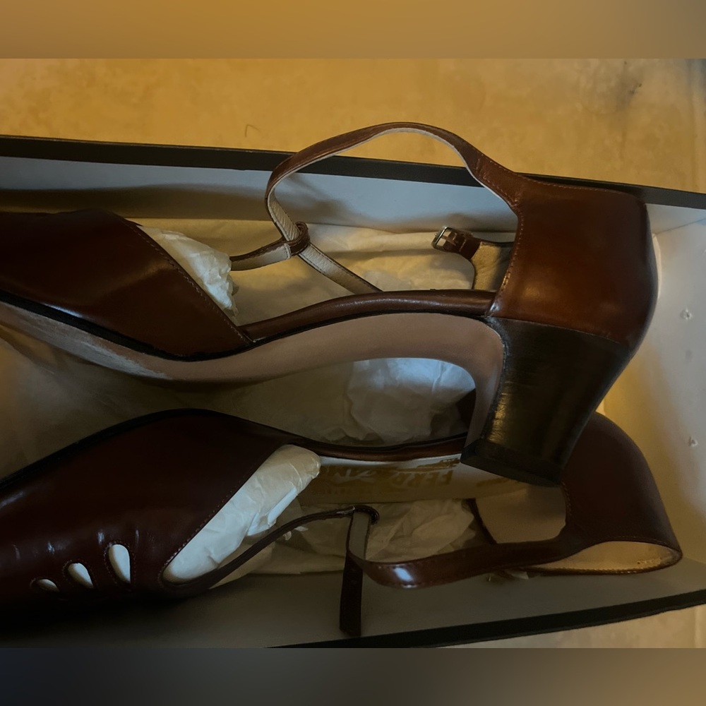 Salvatore Ferragamo Brown Leather T-Strap Heels - Picture 10 of 10
